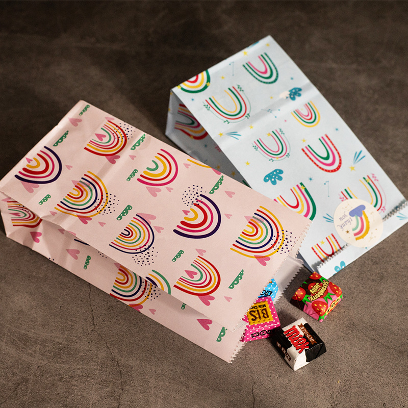 Küçük Kağıt Torbalar Gökkuşağı - Event Party Box incelemesi ve fiyatı